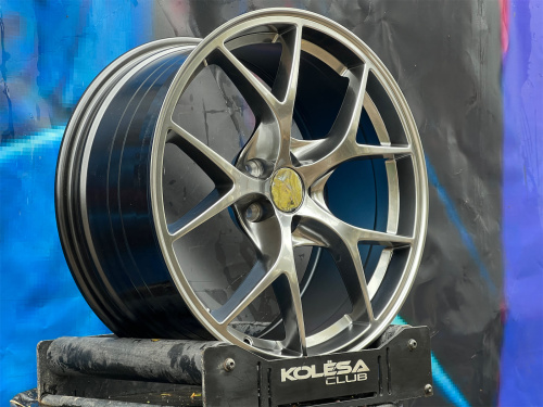 Комплект (4 шт) Sakura Wheels SH7003 8,5j-18 5*100 ET40 d73,1 HB