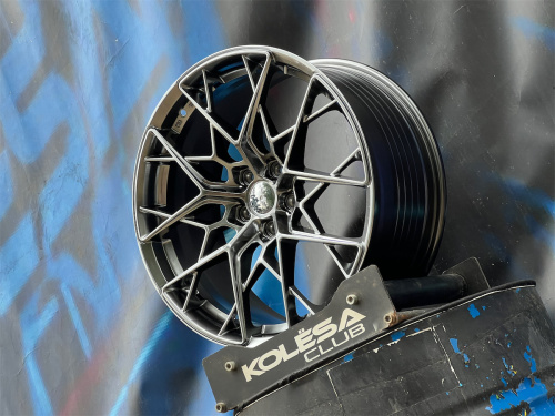Комплект (4 шт) Koko Wheels FF118 8j-18 5*112 ET35 d66,45 TS