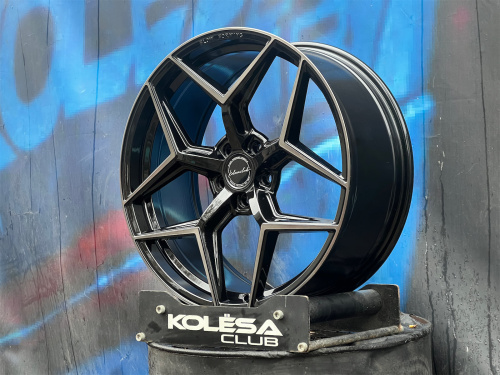 KC Wheels 269 8,5j-20 5*108 ET40 d63,3 GBFL