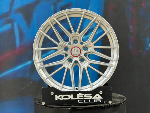 Комплект Rizo RS4 9j-18 5*120 et38 d72,6 и 8j-18 5*120 d72,6 S