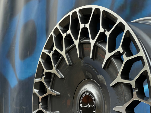 Комплект (4 шт) KC Wheels LX08 8,5j-20 5*139,7 ET35 d110,1 GMF