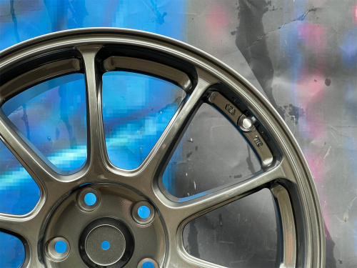 Sakura Wheels SH7082 8,5j-18 5*114,3 ET35 d73,1 DGM