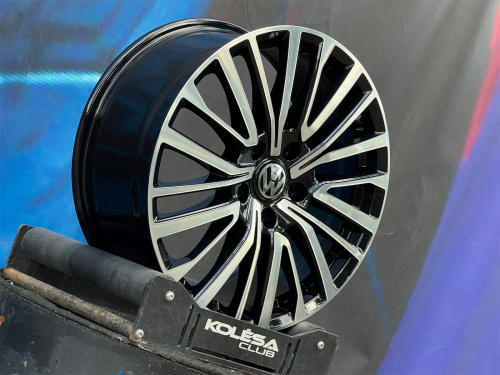 WH Wheels 6129 8j-18 5*120 ET50 d65,1 BMF