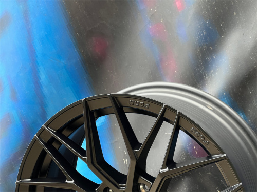 Комплект (4 шт) Koko Wheels FF211 7,5j-17 5*114,3 ET38 d73,1 MB
