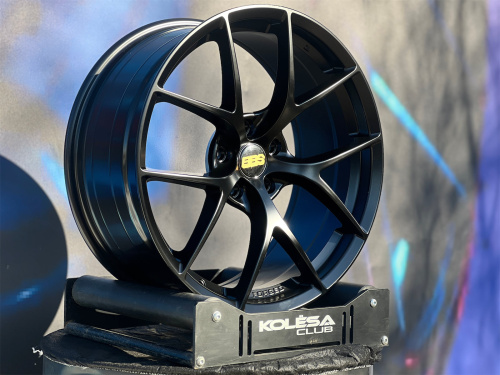 Комплект (4 шт) BBS Design CI-R 7,5j-17 5*108 ET40 d73,1 MB