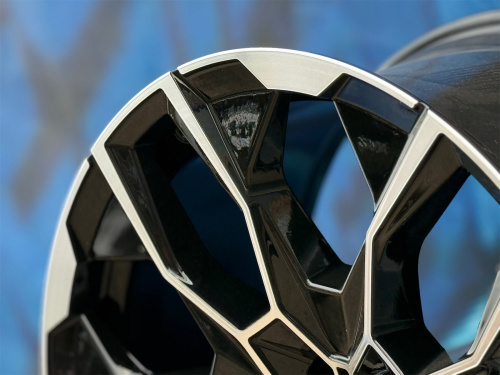 KC Wheels 913M 9,5j-22 5*112 ET30 d66,6 GBF передние