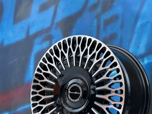 Комплект (4 шт) Sakura Wheels FF9658 7,5j-17 5*100 ET40 d73,1 GBF