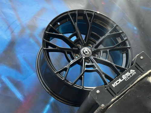 BW Wheels ZS035 8,5j-18 5*114,3 ET35 d73,1 GB