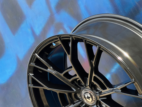 BW Wheels ZS035 8,5j-18 5*114,3 ET35 d73,1 GB