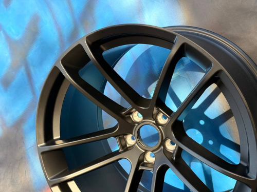 MS Wheels 8006 9,5j-20 5*115 ET18 d71,5 MB передние