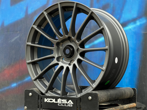 Enkei Design RS05RR 7,5j-17 5*114,3 ET35 d73,1 DMG