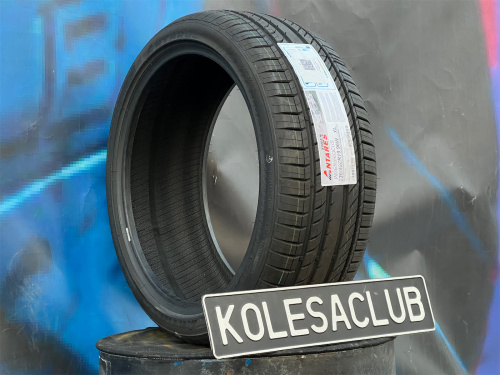 Antares Ingens-Locus 235/40 R19 96W