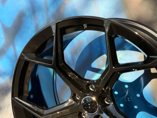 Комплект (4 шт) MS Wheels 1090 9,5j-21 5*112 ET30 d66,6 GB