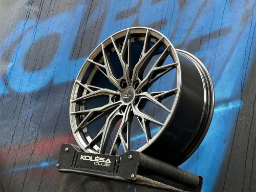 Комплект (4 шт) 305Forged Design UF165 8,5j-19 5*108 ET35 d73,1 HB