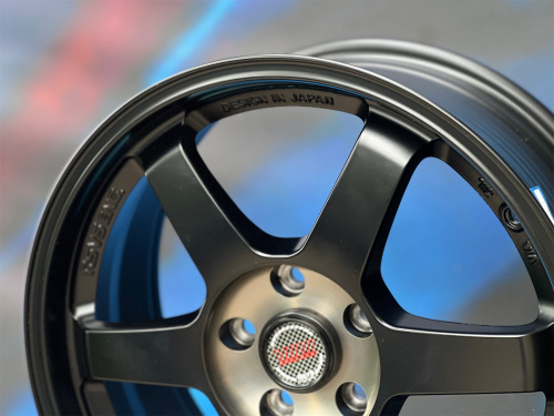 Rays Design TE37 7,5j-17 5*105 ET38 d56,6 MB