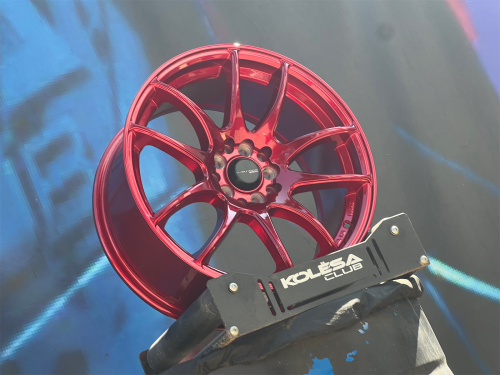 Комплект (4 шт) KC Wheels CR-Kiwami 8j-17 4*100 ET35 d73,1 CR