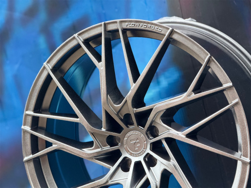 Titan Forged FA831 9j-21 5*108 ET35 d73,1 HB