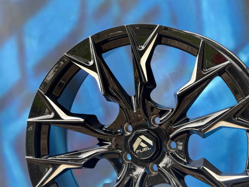 Комплект (4 шт) Fuel Design Flame 9j-20 5*114,3 ET30 d73,1 M+B