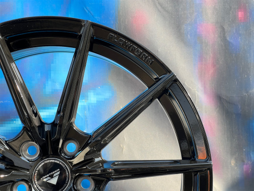 Комплект (4 шт) KC Wheels VFF109 8j-18 5*108 ET40 d73,1 GB