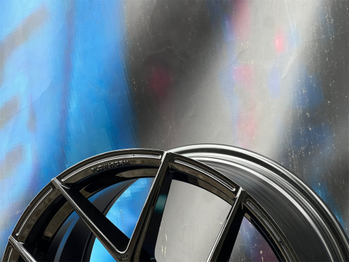 KoKo Wheels FF595 8j-18 5*114,3 ET38 d73,1 GB