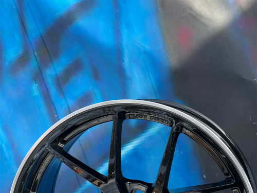 BBS Design RI-D 7,5j-17 5*114,3 ET40 d73,1 BML