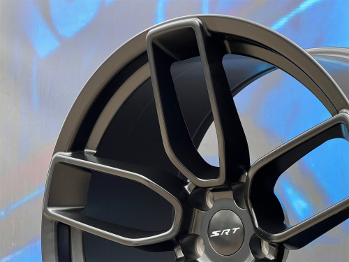 MS Wheels 8005 9,5j-20 5*115 ET18 d71,5 MB передние