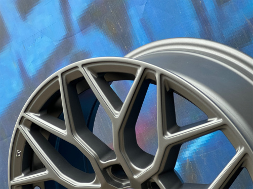 Vossen Design HF2 7,5j-17 5*114,3 ET35 d67,1 MG