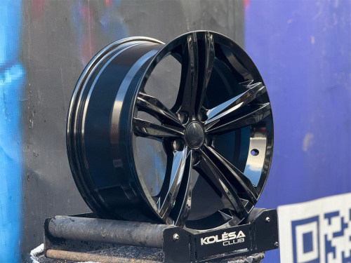 Комплект (4 шт) BW Wheels 3111 8j-18 5*112 ET35 d57,1 GB