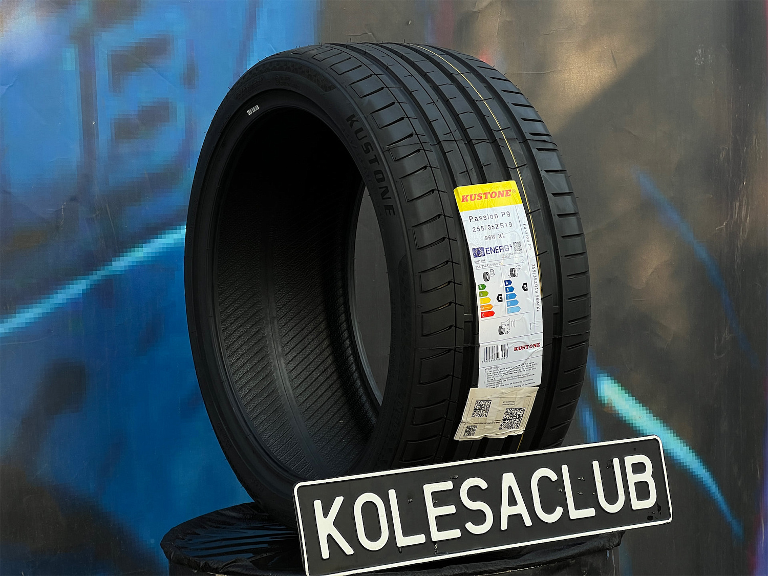 Комплект разноширокий Kustone Passion P9 225/40 R19 и 255/35 R19