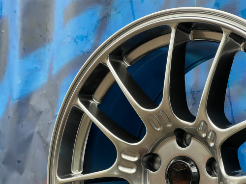 Комплект (4 шт) Sakura Wheels SH7020 8,5j-18 5*114,3 ET35 d73,1 HB