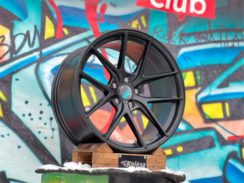 Комплект (4 шт) KoKo Design SL547 8j-18 5*105 ET38 d56,6 MB