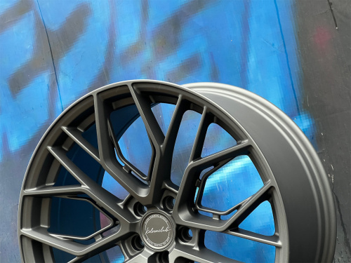 KC Wheels 981 9j-20 5*108 ET33 d63,3 MGM