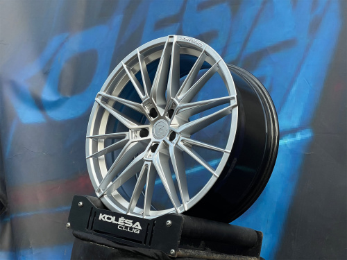 Titan Forged FA830 8,5j-20 5*114,3 ET35 d73,1 HS