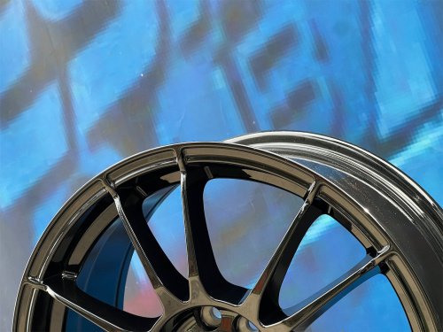 Комплект (4 шт) OZ Racing Design Ultraleggera 7,5j-17 4*114,3 ET40 d73,1 GB