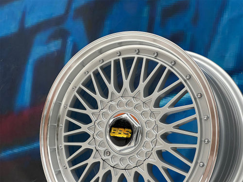 BBS Design RS 7,5j-17 5*100 ET38 d73,1 SML