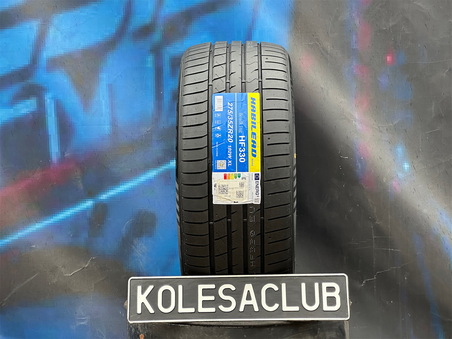 Habilead HF330 275/35 R20 102W