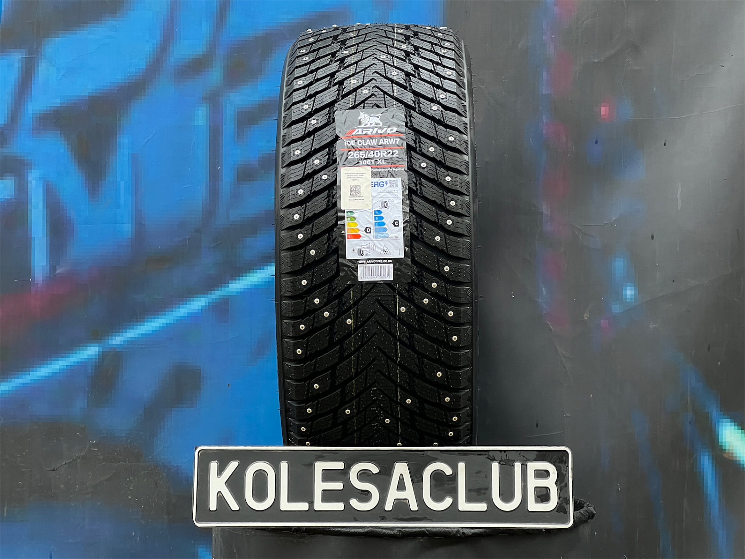 Arivo Ice Claw ARW7 265/40 R22 106T