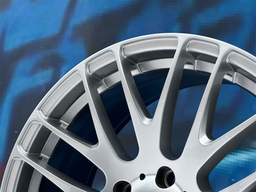 BBS Design RN 7,5j-18 5*114,3 ET42 d73,1 HS