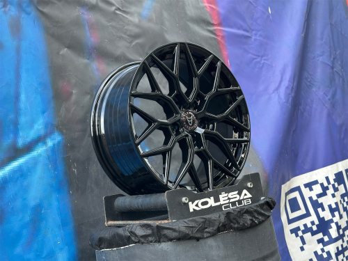 Комплект (4 шт) KC Wheels ART7058 8j-18 5*120 ET40 d72,6 GB