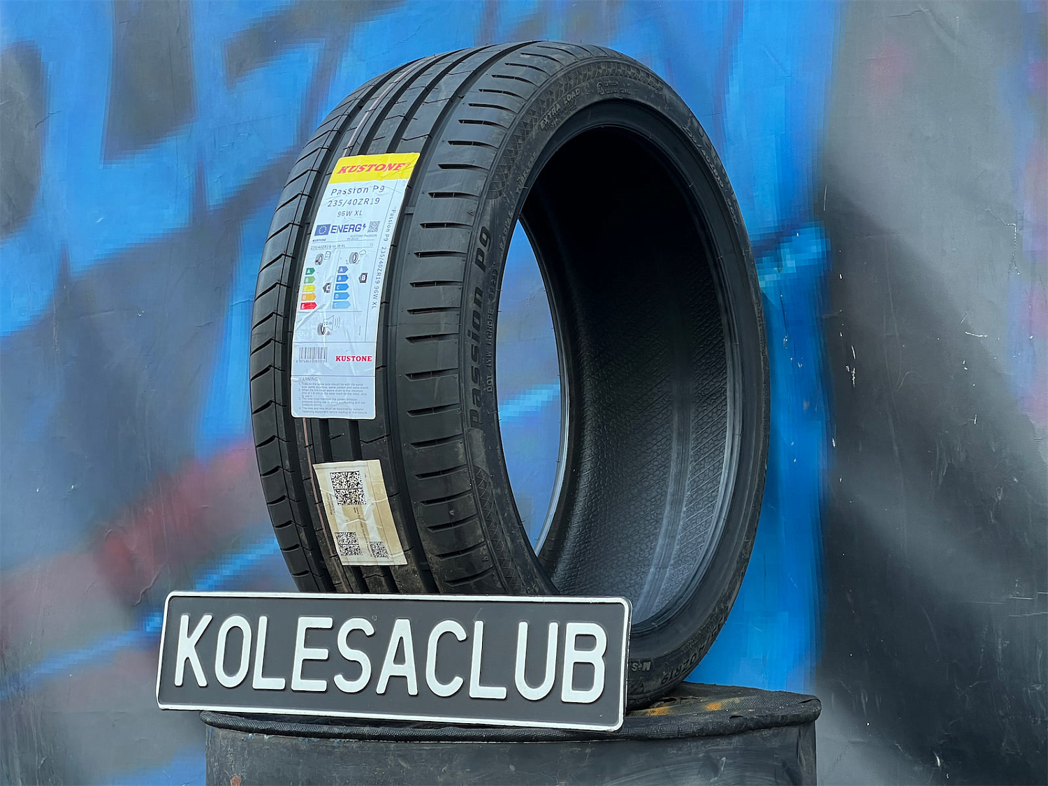 Kustone Passion P9 235/40 R19 96W