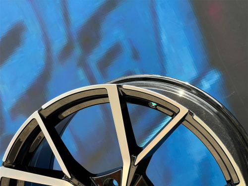 Комплект (4 шт) WH Wheels 6113R 8j-18 5*112 ET45 d57,1 GBF