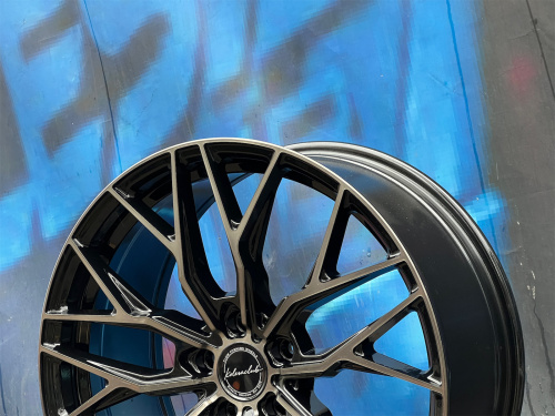 KC Wheels 266 8,5j-20 5*108 ET35 d63,3 GBFL