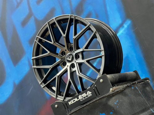 Комплект (4 шт) Vorsteiner Design VFF107 8j-18 5*105 ET38 d56,6 DHB