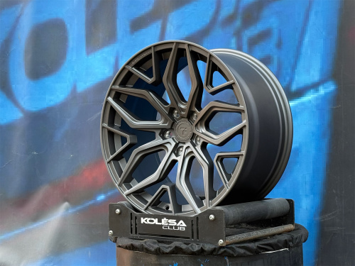 Комплект Titan Forged FA753 9,5j-19 5*112 et35 d66,6 и 8,5j-19 5*112 d66,6 MG