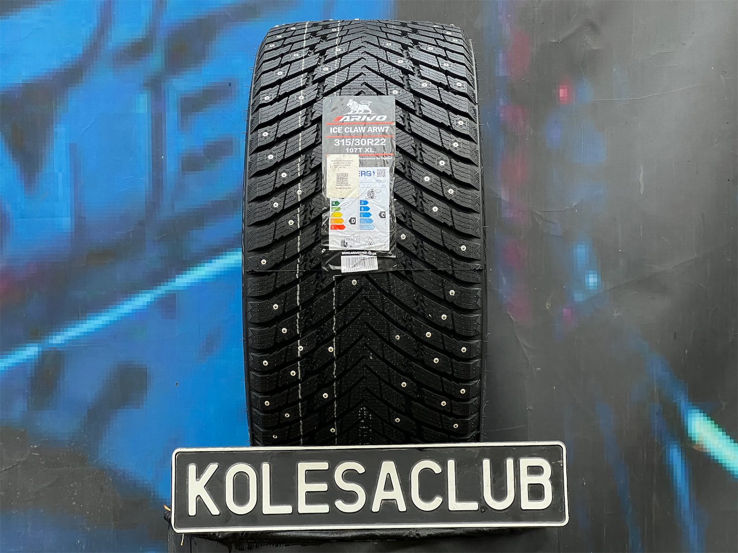 Arivo Ice Claw ARW7 315/30 R22 107T