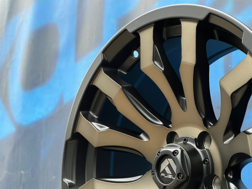 Fuel Design Blitz 8,5j-18 5*114,3 ET25 d67,1 MGWBL