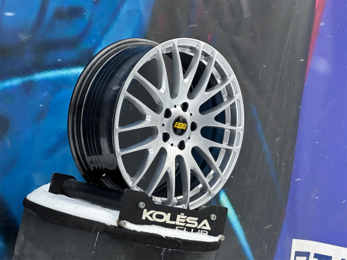 BBS Design RN 7,5j-18 5*114,3 ET42 d73,1 HS