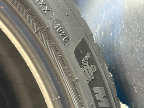 Michelin Pilot Sport 5 225/40 R19 93Y