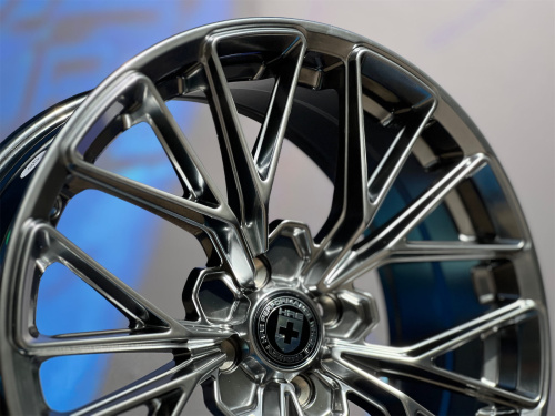 HRE Design FF28 7,5j-17 4*100 ET38 d73,1 HB