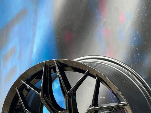 KoKo Wheels FF594 8j-18 5*114,3 ET38 d73,1 GB